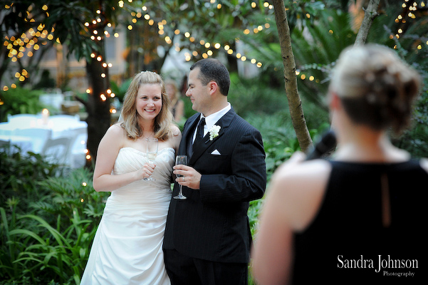 Best Courtyard Lake Lucerne - IW Phillips House Wedding photographer - Sandra Johnson (SJFoto.com)